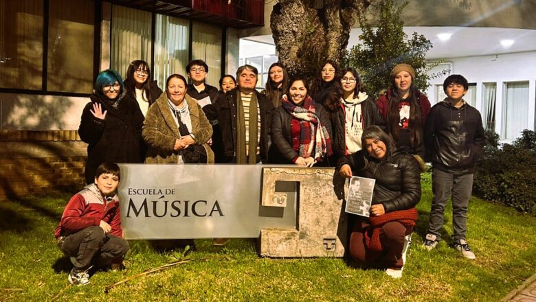 Alumnos de Piano de la Escuela de Talentos participan de pasantías culturales en la Universidad de Talca